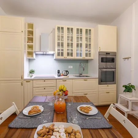 Apartment Marcona, 1 - Quiet Milanese