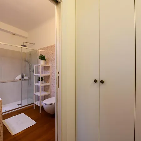 Marcona, 1 - Quiet Milanese Apartment