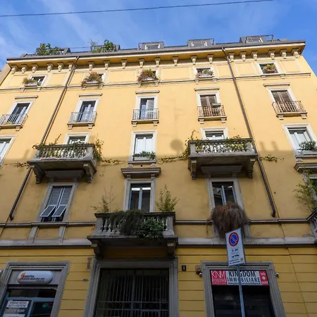 Marcona, 1 - Quiet Milanese Apartment Mailand
