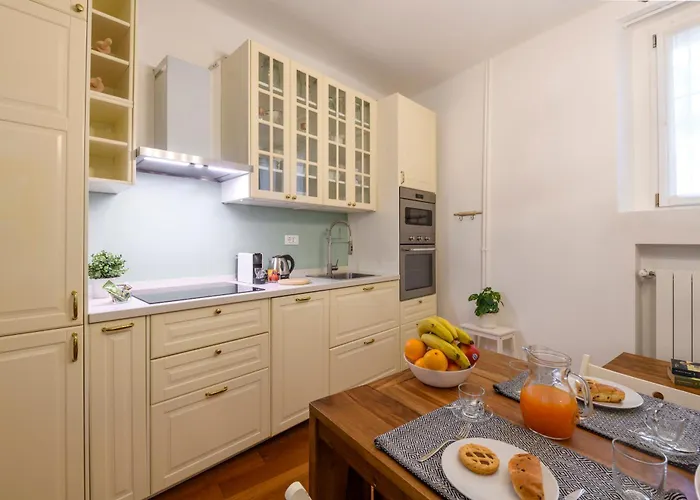 Apartment Marcona, 1 - Quiet Milanese Milan